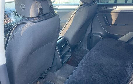 Volkswagen Touareg III, 2010 год, 1 660 000 рублей, 11 фотография