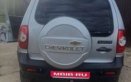 Chevrolet Niva I рестайлинг, 2011 год, 420 000 рублей, 2 фотография