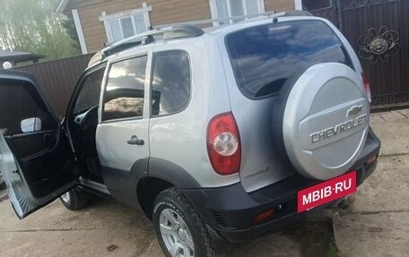 Chevrolet Niva I рестайлинг, 2011 год, 420 000 рублей, 5 фотография