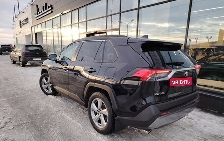 Toyota RAV4, 2021 год, 3 349 999 рублей, 3 фотография