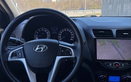 Hyundai Solaris II рестайлинг, 2012 год, 850 000 рублей, 7 фотография