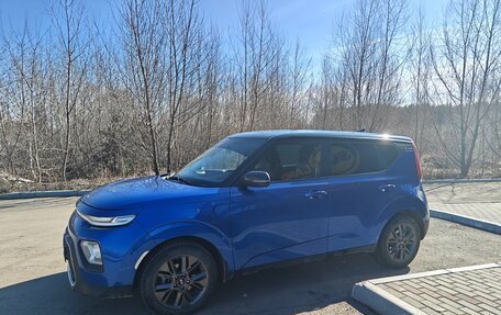 KIA Soul III, 2019 год, 1 930 000 рублей, 2 фотография