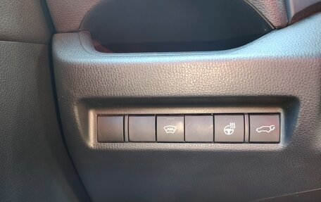 Toyota RAV4, 2021 год, 3 349 999 рублей, 6 фотография