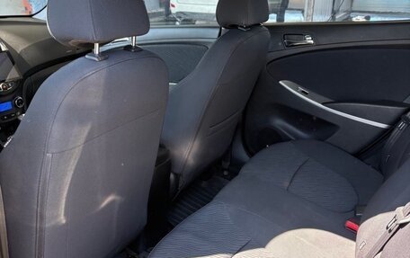 Hyundai Solaris II рестайлинг, 2012 год, 850 000 рублей, 8 фотография