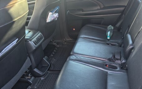 Toyota Highlander III, 2014 год, 2 500 000 рублей, 8 фотография
