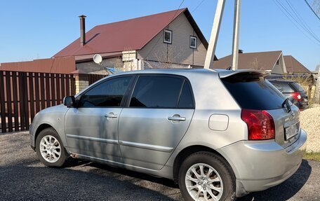 Toyota Corolla, 2005 год, 490 000 рублей, 4 фотография