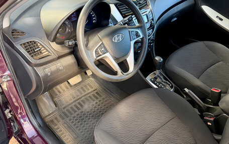 Hyundai Solaris II рестайлинг, 2011 год, 850 000 рублей, 8 фотография
