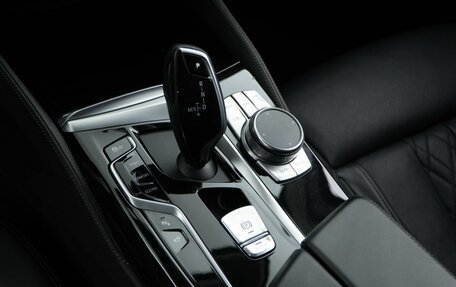 BMW 5 серия, 2020 год, 4 599 050 рублей, 25 фотография