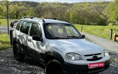 Chevrolet Niva I рестайлинг, 2017 год, 735 000 рублей, 1 фотография
