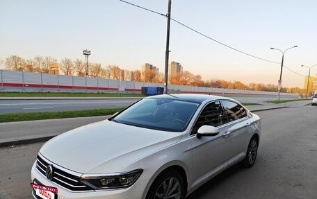 Volkswagen Passat B8 рестайлинг, 2021 год, 3 750 000 рублей, 3 фотография