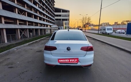 Volkswagen Passat B8 рестайлинг, 2021 год, 3 750 000 рублей, 6 фотография