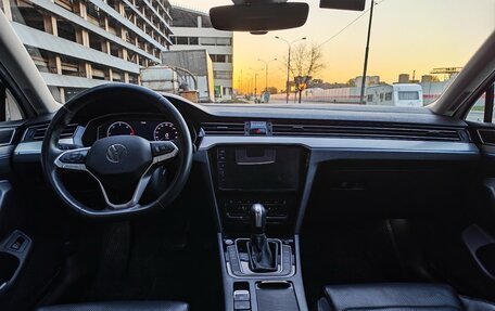 Volkswagen Passat B8 рестайлинг, 2021 год, 3 750 000 рублей, 9 фотография
