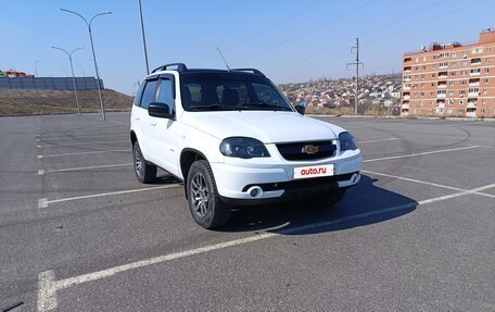 Chevrolet Niva I рестайлинг, 2017 год, 920 000 рублей, 4 фотография