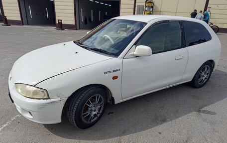 Mitsubishi Mirage VI рестайлинг, 2000 год, 210 000 рублей, 5 фотография