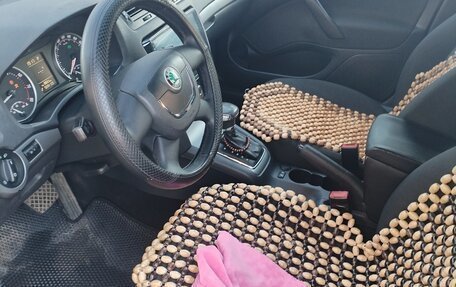 Skoda Octavia, 2010 год, 670 000 рублей, 8 фотография