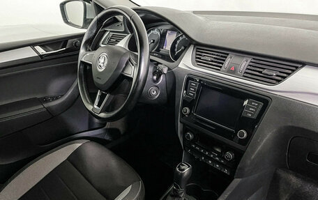 Skoda Rapid I, 2017 год, 1 327 000 рублей, 9 фотография