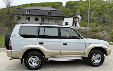 Toyota Land Cruiser Prado 90 рестайлинг, 1998 год, 1 050 000 рублей, 3 фотография