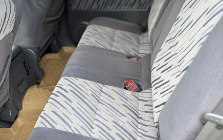 Toyota Land Cruiser Prado 90 рестайлинг, 1998 год, 1 050 000 рублей, 14 фотография