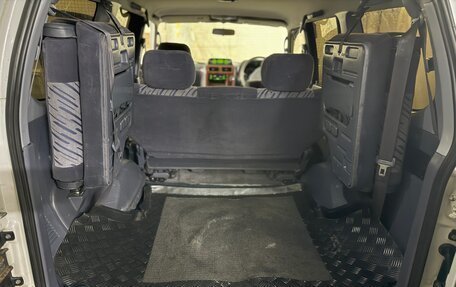 Toyota Land Cruiser Prado 90 рестайлинг, 1998 год, 1 050 000 рублей, 24 фотография