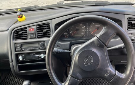 Nissan Primera II рестайлинг, 1998 год, 250 000 рублей, 9 фотография