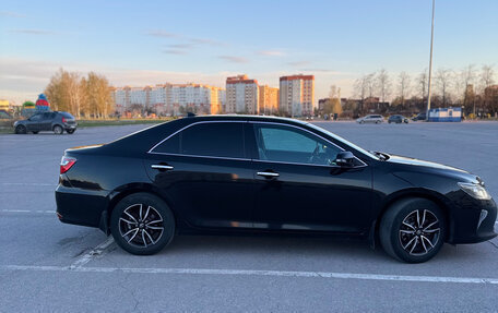 Toyota Camry, 2017 год, 1 700 000 рублей, 9 фотография