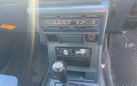 Mitsubishi Pajero III рестайлинг, 1989 год, 887 000 рублей, 15 фотография
