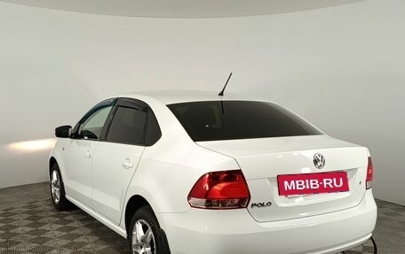Volkswagen Polo VI (EU Market), 2015 год, 900 000 рублей, 5 фотография