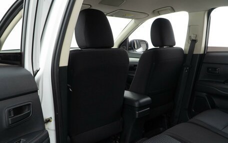 Mitsubishi Outlander III рестайлинг 3, 2016 год, 1 599 046 рублей, 11 фотография