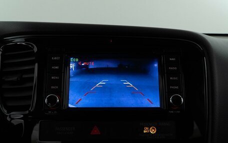 Mitsubishi Outlander III рестайлинг 3, 2016 год, 1 599 046 рублей, 12 фотография