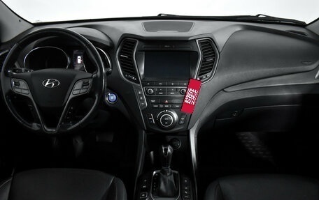 Hyundai Santa Fe III рестайлинг, 2018 год, 2 690 000 рублей, 16 фотография