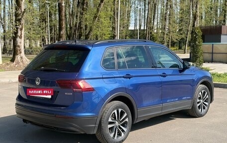 Volkswagen Tiguan II, 2019 год, 2 000 000 рублей, 4 фотография