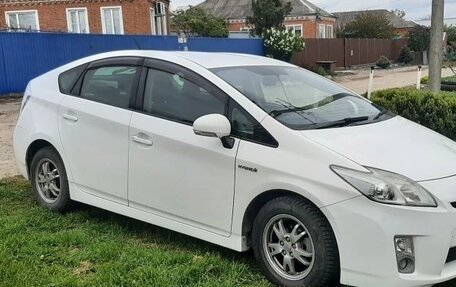 Toyota Prius, 2011 год, 980 000 рублей, 7 фотография