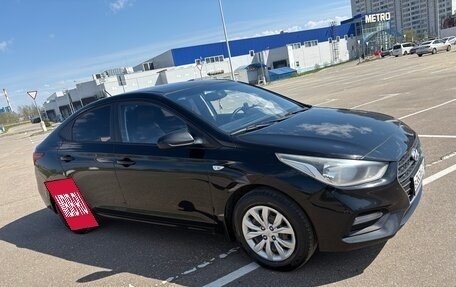 Hyundai Solaris II рестайлинг, 2018 год, 1 250 000 рублей, 3 фотография