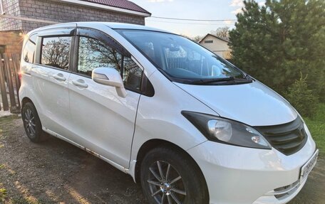 Honda Freed I, 2009 год, 520 000 рублей, 2 фотография