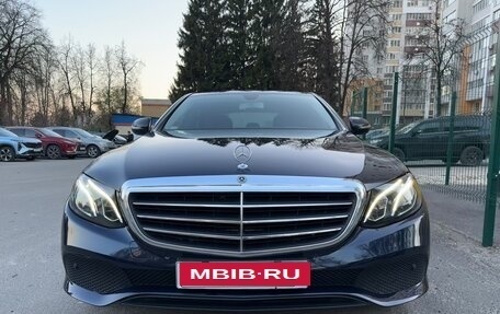 Mercedes-Benz E-Класс, 2017 год, 2 650 000 рублей, 1 фотография