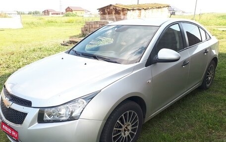 Chevrolet Cruze II, 2009 год, 330 000 рублей, 1 фотография