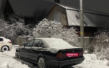 BMW 5 серия, 1993 год, 300 000 рублей, 4 фотография
