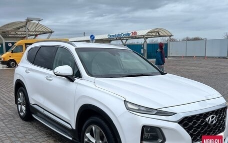 Hyundai Santa Fe IV, 2018 год, 2 850 000 рублей, 3 фотография