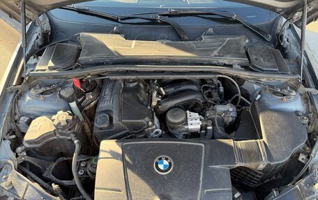BMW 3 серия, 2010 год, 1 100 000 рублей, 21 фотография