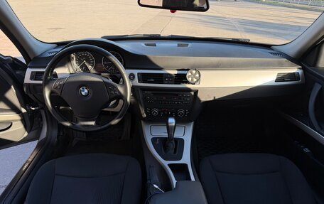 BMW 3 серия, 2010 год, 1 100 000 рублей, 19 фотография