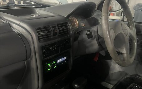 Mitsubishi Minica VIII, 2003 год, 200 000 рублей, 10 фотография