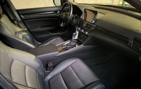 Honda Accord IX рестайлинг, 2021 год, 1 850 000 рублей, 7 фотография