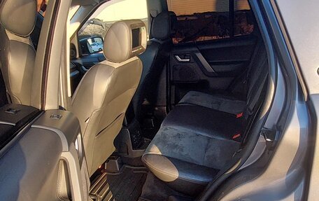 Land Rover Freelander II рестайлинг 2, 2009 год, 1 150 000 рублей, 14 фотография