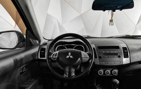 Mitsubishi Outlander III рестайлинг 3, 2008 год, 985 000 рублей, 19 фотография