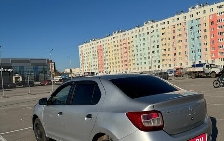 Renault Logan II, 2018 год, 420 000 рублей, 4 фотография