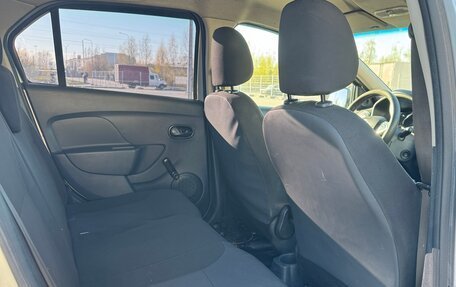 Renault Logan II, 2018 год, 420 000 рублей, 16 фотография
