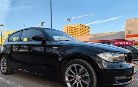 BMW 1 серия, 2008 год, 1 050 000 рублей, 4 фотография