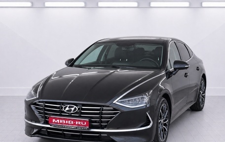 Hyundai Sonata VIII, 2021 год, 2 500 000 рублей, 1 фотография