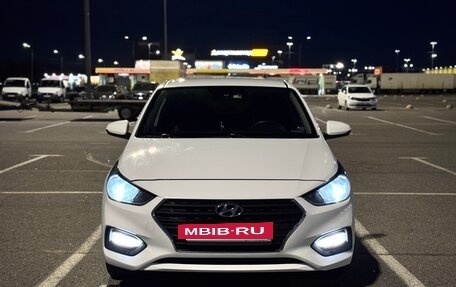 Hyundai Solaris II рестайлинг, 2018 год, 1 300 000 рублей, 3 фотография