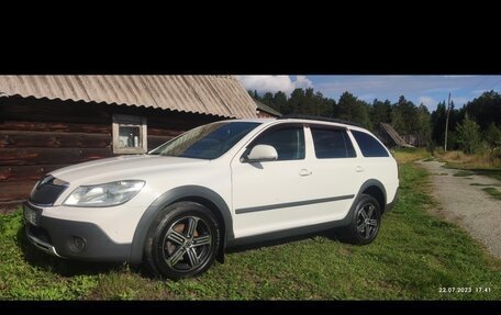 Skoda Octavia, 2012 год, 1 550 000 рублей, 2 фотография